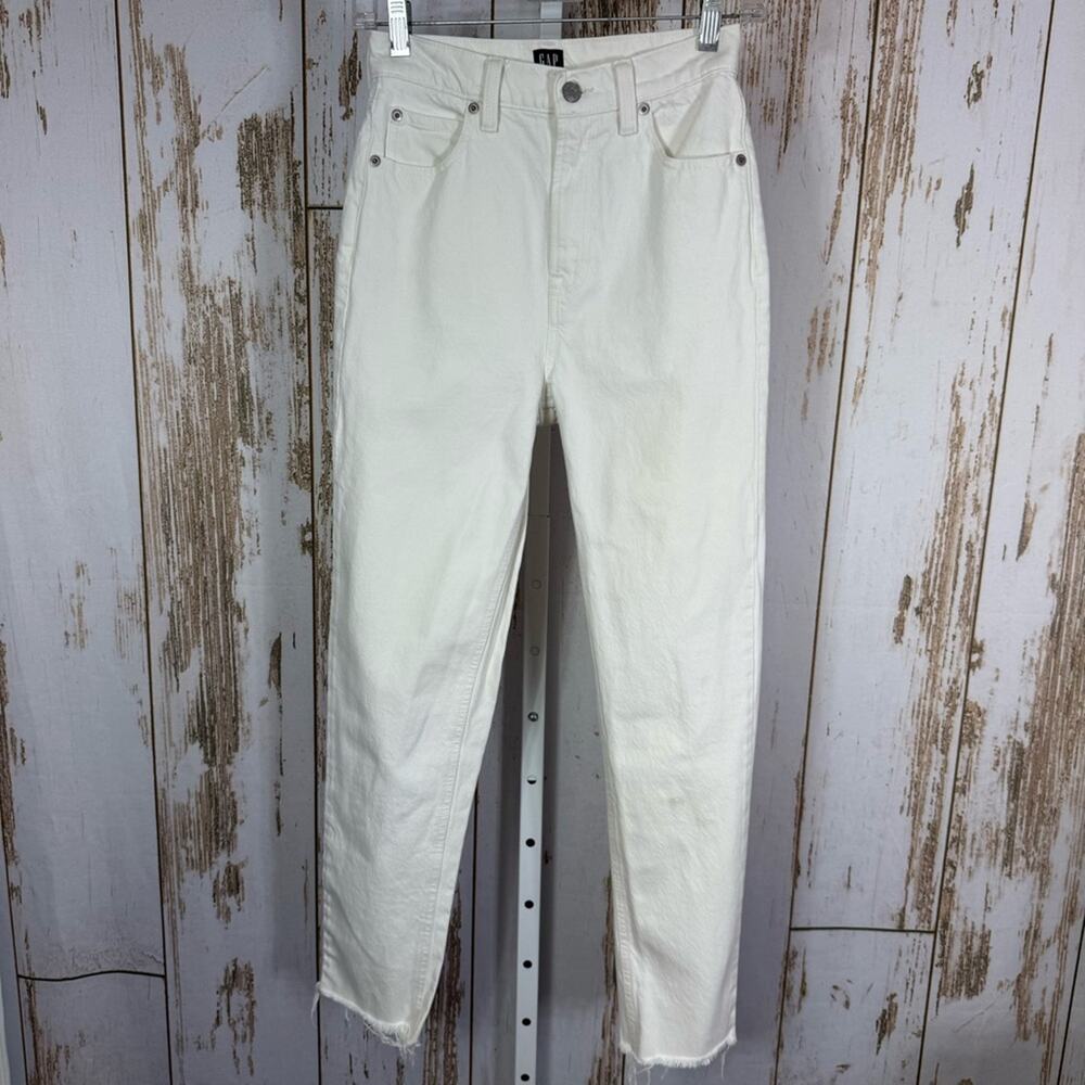 GAP Denim, Women's White Mom Jeans. Size 24T/00. Good used condition!
